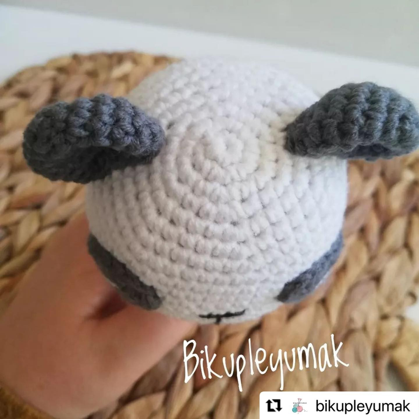 Ücretsiz Panda Çıngırak Tarifi: Adım Adım Mükemmel Bir Bebek Oyuncuğu Yapımı