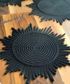 Black Sun-Shaped Crochet Placemat Chart