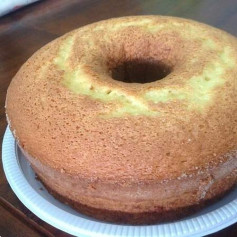 Bolo de Laranja Natural: Receita caseira de bolo fofinho sabor laranja