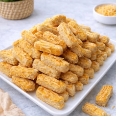 Butter Cake Keju: Classic Indonesian Cheese Butter Cookies with Shredded Cheddar Topping