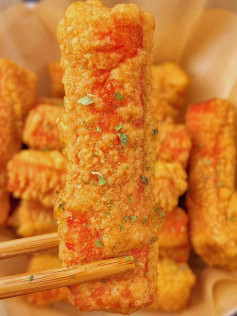 Cách làm thanh cua chiên giòn vàng ruộm, bùi béo hấp dẫn