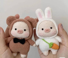 Chart móc len heo mặc pijama thỏ dễ thương