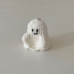 Chart móc len hồn ma trắng dễ thương