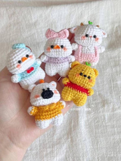 Chart tiếng Việt móc thú mini: Gấu Pooh, Donald, Daisy và Cừu