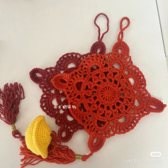 Chinese Knot Crochet Pattern with Lemon Tassel