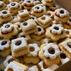 Ciambelline con marmellata: ricetta biscotti sardi classici al limone, farciti con confettura e nutella