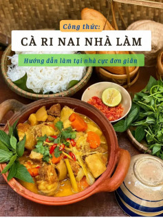 Công thức làm Cà Ri Nai nhà làm với thịt nai, khoai lang, cà rốt và nước cốt dừa ăn kèm bún bánh mì