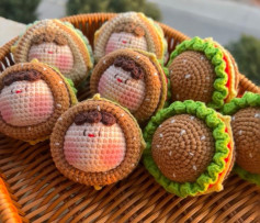 Crochet Burger Doll Pattern with Chart