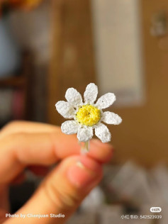Crochet Chamomile Flower Tutorial with Detailed Charts and Instructions