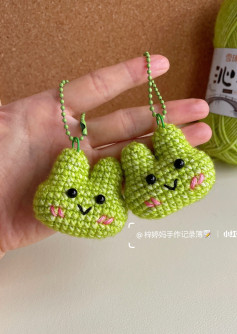 Crochet Chart Patterns: Cute Frog Keychain, Plankton Amigurumi Doll, and WeChat Notification Charm