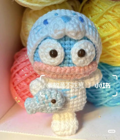 Crochet Clownfish Seal Doll Pattern with Hat and Fish