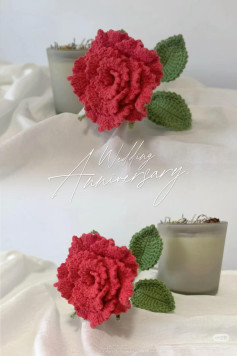 Crochet Flower Charts: Red Rose and Green Hydrangea Patterns