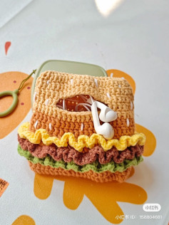 Crochet Hamburger Bag Pattern with Free Chart and Instructions