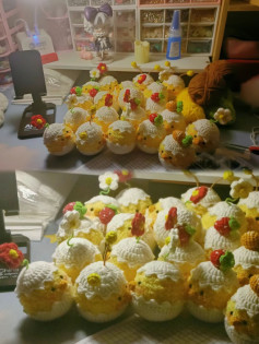 Crochet Hatching Chick Pattern with Eggshell