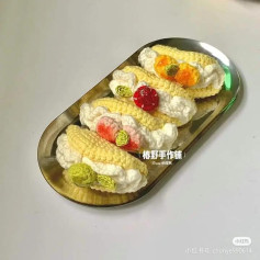 Crochet Hula Hoop Pastry Tutorial with Fruits and Cream