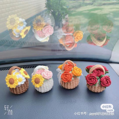 Crochet Mini Flower Basket Pattern with Roses and Sunflowers