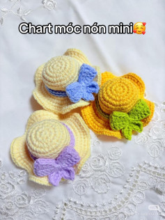Crochet Mini Hat Pattern with Bow Tutorial
