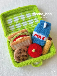 Crochet Mini Picnic Lunch Box Set Pattern with Sandwich, Milk, and Fruits