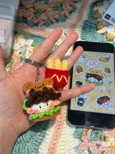 Crochet Pattern Chart for Cute Bear Burger and Fries Keychains