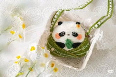 Crochet Pattern: Cute Animal Dumpling Bag with Panda, Rabbit and Deer Designs