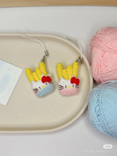 Crochet Pattern: Cute Hello Kitty French Fries Keychain