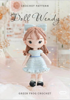 Crochet Pattern Doll Wendy: Blue Dress and Brown Hair Amigurumi
