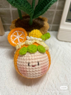 Crochet Pattern for Cute Orange Drink Amigurumi Keychain with Mango and Cream Details