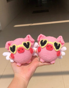 Crochet Pattern for Cute Pink Pig with Heart Sunglasses and Wings