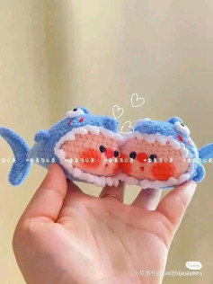 Crochet Shark Pig Amigurumi Pattern Tutorial with Chart Instructions