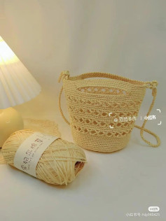 Crochet Straw Bag Pattern Chart with Detailed Instructions