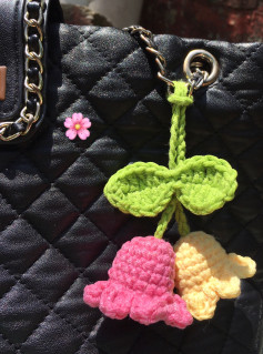 Crochet Tulip Keychain Pattern Tutorial