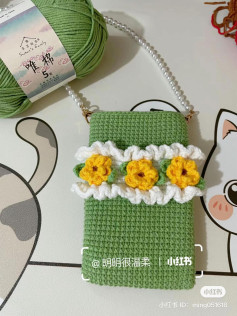 Crochet Vintage Camellia Flower Phone Bag Pattern Tutorial