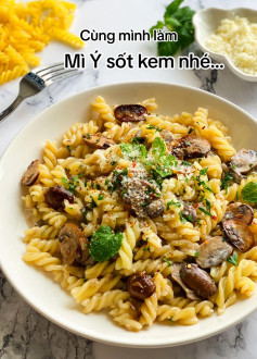Cùng mình làm Mì Ý sốt kem và nấm cực béo ngậy, siêu ngon