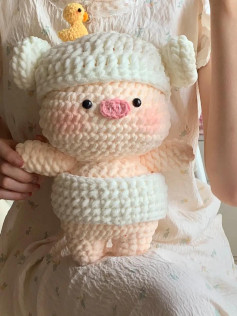 Cute Bath Pig Amigurumi Crochet Pattern with Hat and Towel