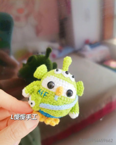 Cute Crochet Alien Chicken Doll Tutorial Pattern