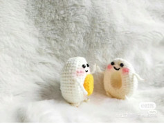 Cute Crochet Fried Egg Amigurumi Pattern with Detailed Instructions