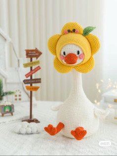 Cute Crochet Goose Doll Wearing Yellow Flower Hat Pattern Chart