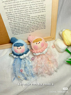 Cute Crochet Jellyfish Keychain Pattern with Chart and Tutorial