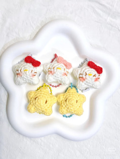 Cute Crochet Star Amigurumi Tutorial: Hello Kitty and Yellow Stars with Free Pattern