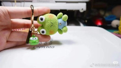 Cute Green Frog Amigurumi Keychain Crochet Pattern