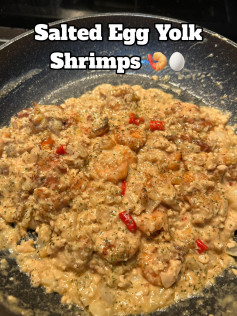Delicious Salted Egg Yolk Shrimps Recipe with Cornstarch Marinade