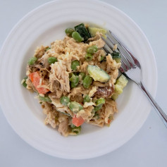 Easy Peri-Peri Chicken Rice Salad in a Bag with Edamame and Veggies