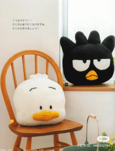 Face Cushion Crochet Pattern Chart: Donald Duck and Badtz-Maru