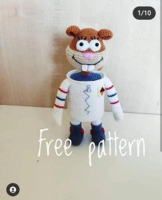 Free Crochet Pattern for Astronaut Cat Amigurumi Doll