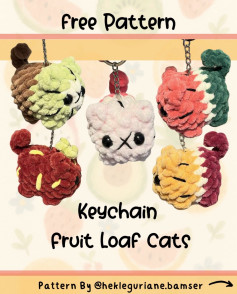 Free Pattern: Fruit Loaf Cats Keychain Amigurumi (Strawberry, Kiwi, Watermelon)