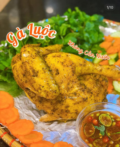 Gà Luộc Không Cần Nước: Cách Làm Gà Hấp Mọng Nước Với Muối Và Gia Vị