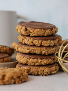 Homemade Chocolate Topped Hobnob Biscuits Recipe