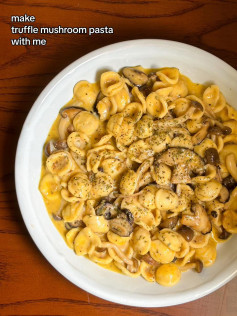 How to make creamy truffle mushroom pasta with orecchiette, shiitake and shimeiji mushrooms