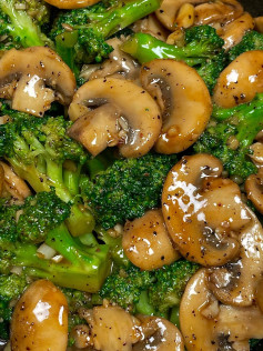 Hướng dẫn cách làm món nấm xào bông cải xanh sốt蚝油 tỏi băm giòn ngon