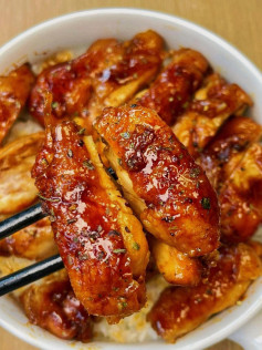 Hướng dẫn làm món chân gà rút xương sốt mật ong thơm ngon, mềm ngọt ăn cùng cơm